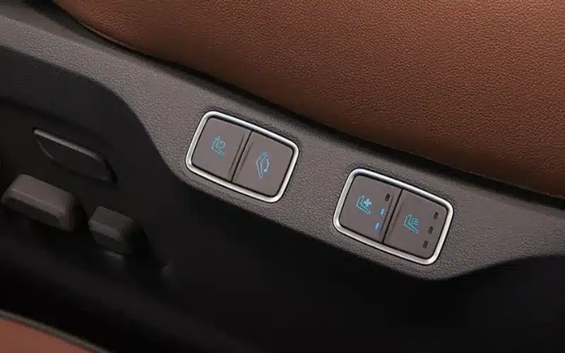 Hyundai Staria For Rent (1)